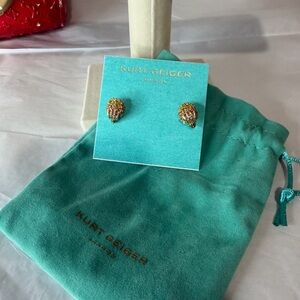 Kurt Geiger eagle stud earrings new